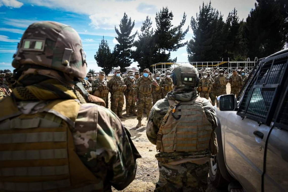 Por fiestas de fin de año, FFAA alista relevo reforzado para combatir al contrabando