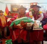 Defensa Civil entrega 11,8 toneladas de ayuda humanitaria en Ayo Ayo