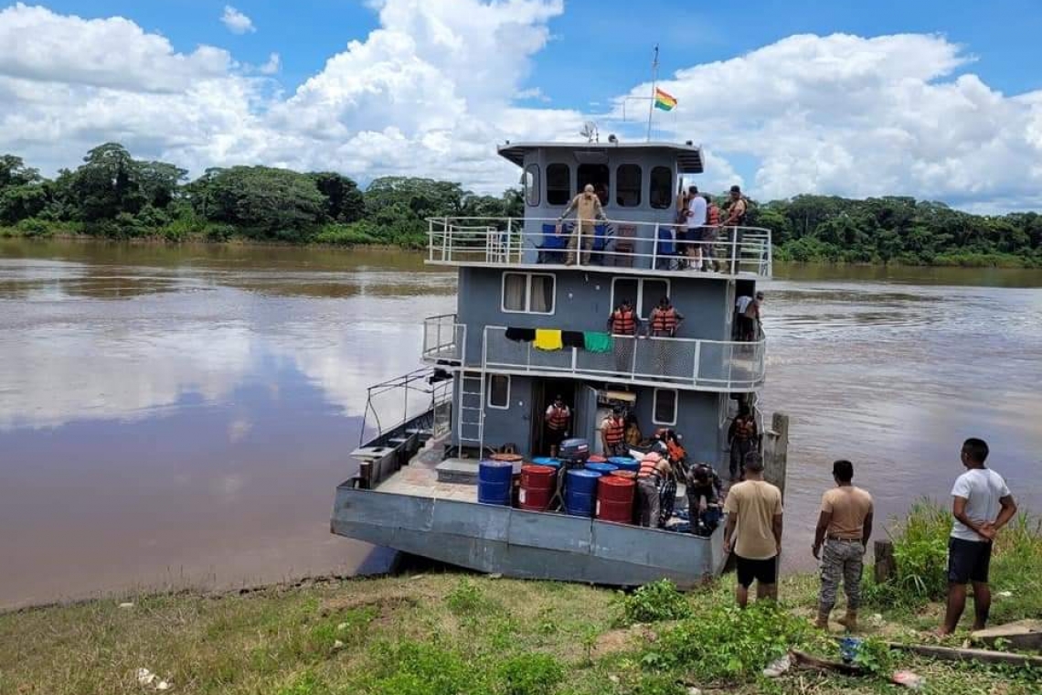 Emblemático barco naval brindó atención médica a más de 1000 personas en el Beni