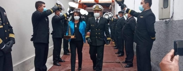 Inédito homenaje a naval por ejemplar 30 años de servicio en la Armada 