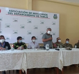 Instituciones tarijeñas acuerdan “cerrar filas” contra el contrabando