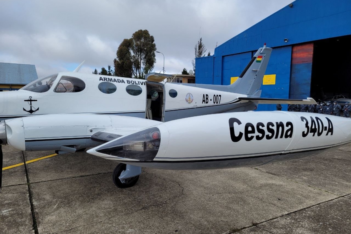 Armada lleva base de operaciones de la aviación naval a Santa Cruz