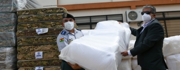 Ministerio de Defensa dota de almohadas y cubrecamas para soldados y marineros