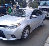 Militares entregan vehículos “chutos” a la Aduana Nacional