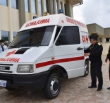 Cadetes de la Escuela Naval Militar reciben ambulancia, equipos e insumos