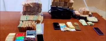 CEO detiene a 3 personas en poder de Bs 400 mil pegado al cuerpo en Villa Montes