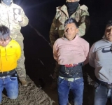 CEO-LCC captura a 3 peruanos y halla 11 paquetes de cocaína en frontera con Chile