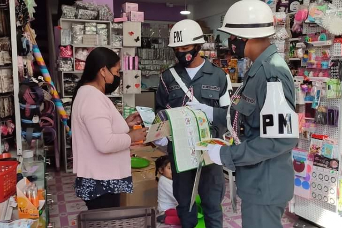 Patrulla combinada aplica plan preventivo y control en ferias de Cochabamba