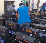 AJ decomisa 36 máquinas de juego, abogados están implicados en el ilícito en Santa Cruz