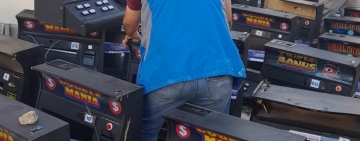 AJ decomisa 36 máquinas de juego, abogados están implicados en el ilícito en Santa Cruz