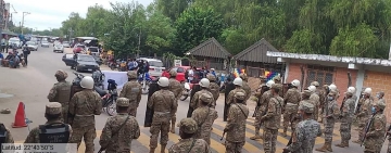 Gomoneros de Bermejo incumplen plazos y militares activan control