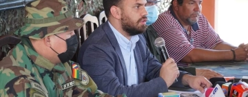 Ocho agentes antidroga aprehendidos por desvío de 800 kilos de clorhidrato en Beni