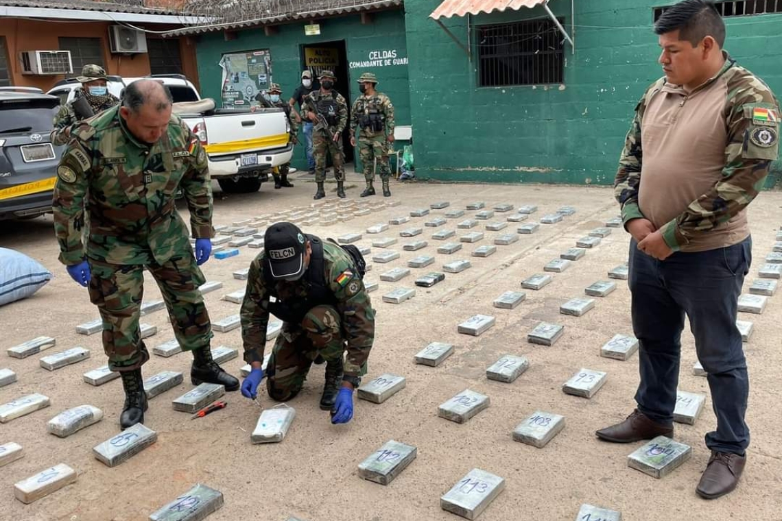 Gobierno afecta al narcotráfico con más de $us 4 millones en Cuatro Cañadas