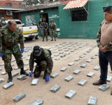 Gobierno afecta al narcotráfico con más de $us 4 millones en Cuatro Cañadas