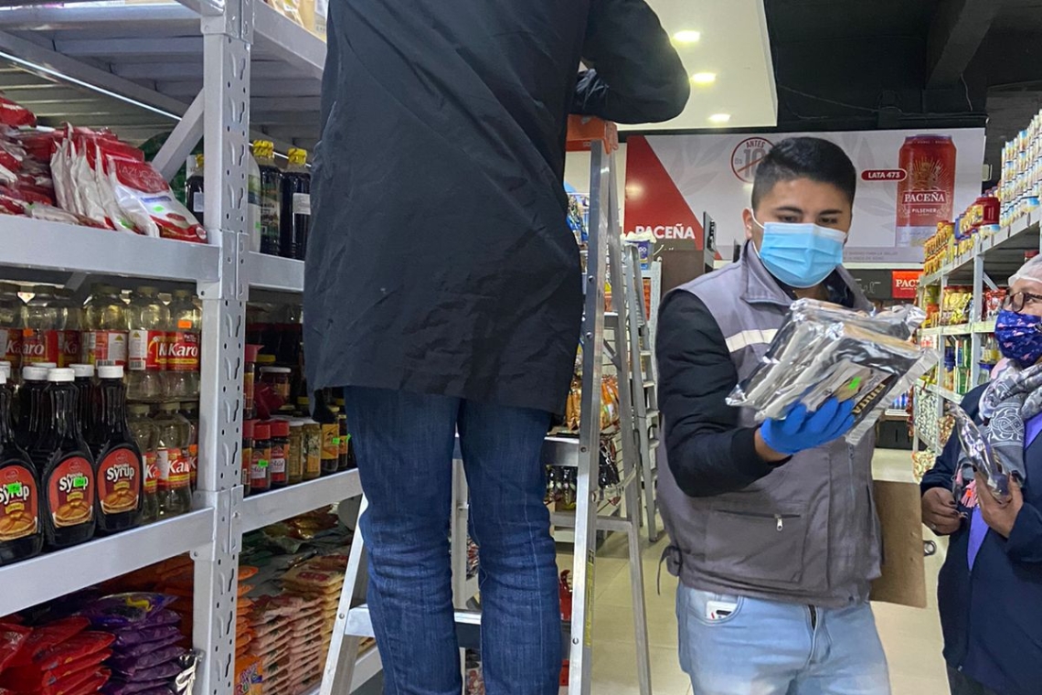 Viceministerio de Derechos de los Usuarios hallan productos vencidos en Tarija