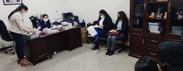 Encarcelan a policías que permitieron fuga de implicado con el triple asesinato en Porongo