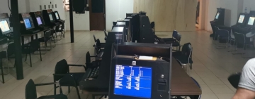 La AJ logra el decomiso de 43 máquinas de juego en la ciudad de Santa Cruz 