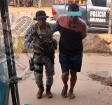 Policía aprehende a sujeto con arma de fuego que amenazó a su pareja en Cobija 