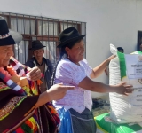 Defensa Civil entrega 58 toneladas de ayuda a 2.688 familias de Chuquisaca y Potosí