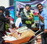 Gobierno invierte Bs 448,055.50 en 37 toneladas de ayuda humanitaria en La Paz