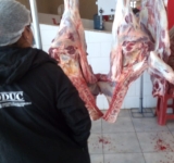 Tarija: Defensa del Usuario pena con Bs 2.390 a carnicerías por manipular balanzas