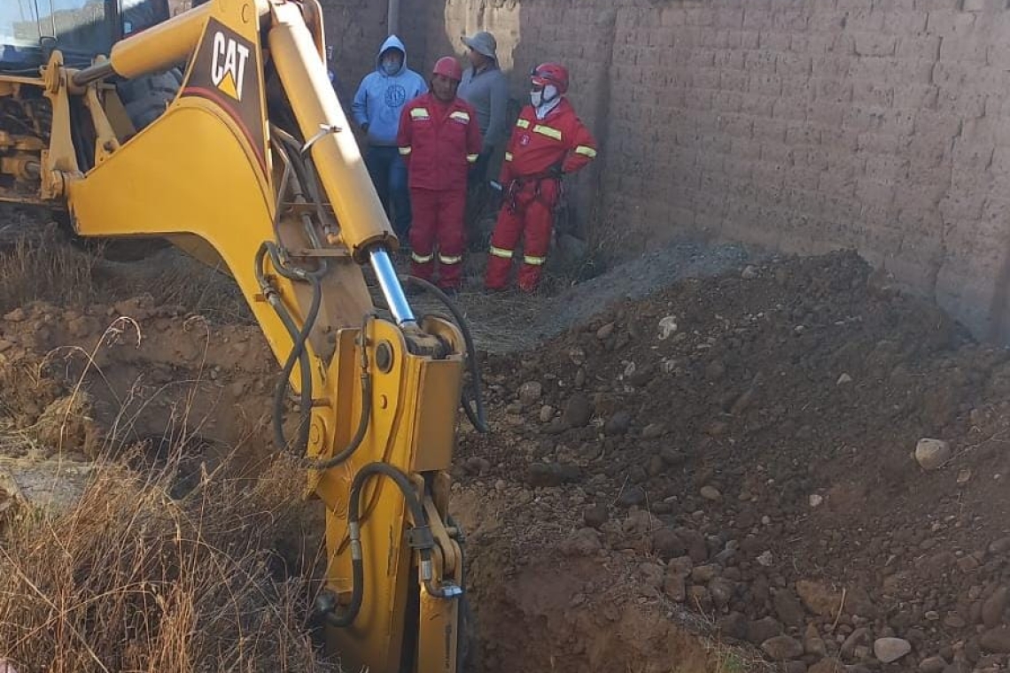 Hallan cadáver enterrado en una vivienda de la ciudad de El Alto