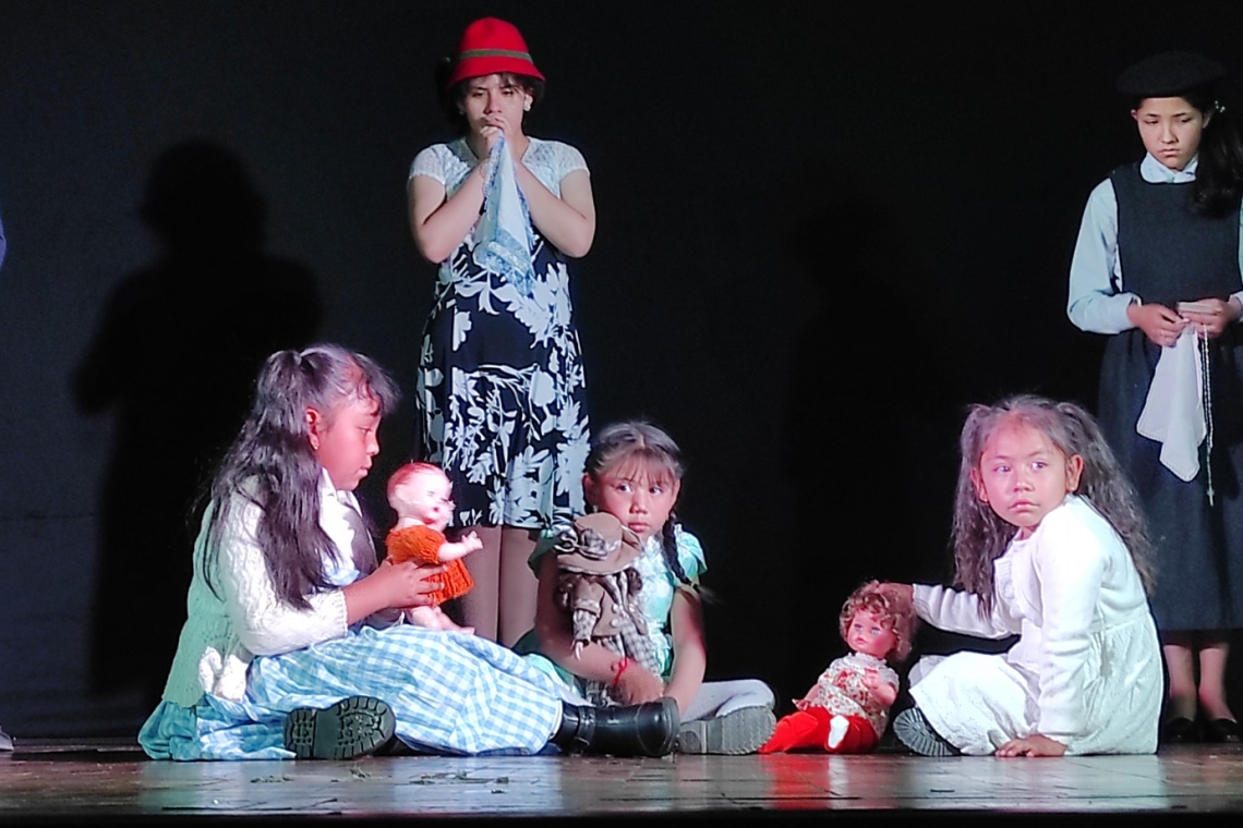 Festival de teatro Municipal se desarrolla en el Paraninfo Universitario