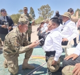 Defensa entrega 115 libretas de Servicio Militar a personas con discapacidad en Tupiza