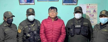 Policía remite a Fiscalía a peruano capturado en poder de $us 30.000 falsos