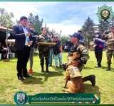 La lucha antidroga de Bolivia y Panamá se fortalece con 42 guías y canes