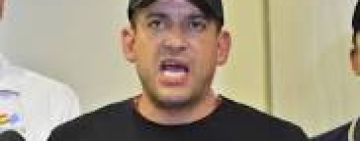 Capturan a Gobernador cruceño, Luis Fernando Camacho y es remitido a La Paz