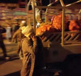 Militares y Policía comisan cebolla peruana de contrabando en El Alto