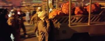 Militares y Policía comisan cebolla peruana de contrabando en El Alto