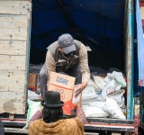 Entregan 50,78 toneladas de ayuda a damnificados de seis municipios de La Paz