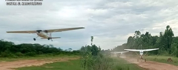 FELCN confisca 4 avionetas y desbarata pistas clandestinas en Beni