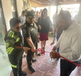 Policía refacciona Radio Patrulla 110 en Santa Cruz