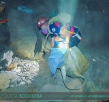 Policía recupera 3 kilos de minerales robada de la empresa Minera “Colquiri”