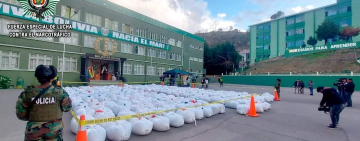 GECC comisa 14.100 libras de coca prensada presuntamente para el narcotráfico 