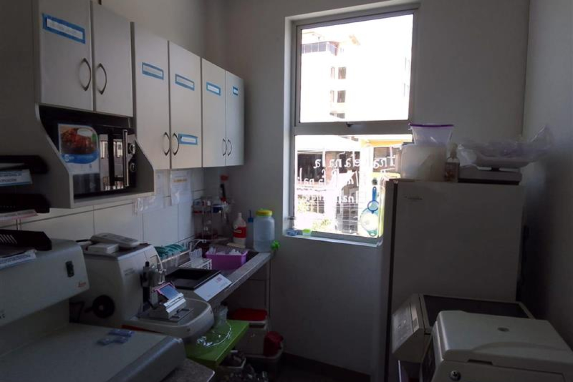 Banco FIE y Fundación Oncofeliz entregan moderno laboratorio para detectar el cáncer infantil