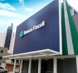 Fiscalía imputará a ejecutivos de Banco Fassil por delitos financieros