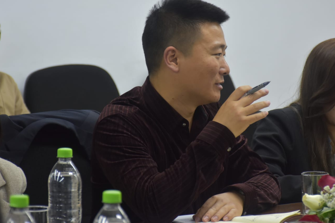 Comisión de China llega para ultimar detalles para la firma del crédito de la Refinería de Zinc 