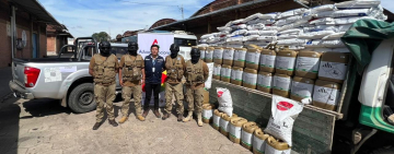 Santa Cruz: Aduana evita emboscada al interceptar herbicidas de contrabando