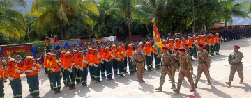 FFAA se capacitan contra incendios forestales Francia-Bolivia II"