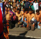 Rinden homenaje a víctimas de racismo en 2008 en la plaza 24 de mayo