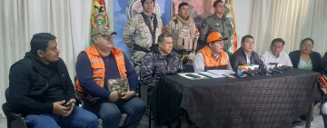 En áreas afectadas por inundaciones rescatan y evacuan a damnificados