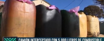 En el norte de La Paz interceptan camión que trasladaba 5.000 litros de combustible de forma ilegal