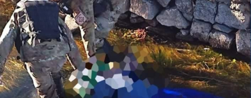 Navales rescatan cuerpo sin vida en la Bahía de Copacabana