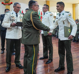 Escuela Superior gradúa a servidores policiales gestión 2023