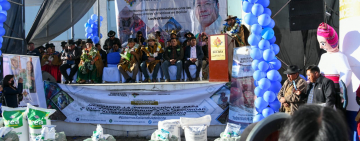 Gobierno entrega insumos de rehabilitación a 26 municipios de La Paz