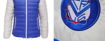 Compró la campera de Tigre y descubrió que debajo tenía estampado el escudo de Vélez: el comunicado del club